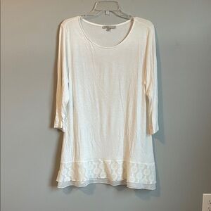 Chic White Lace Hem Women's Tunic